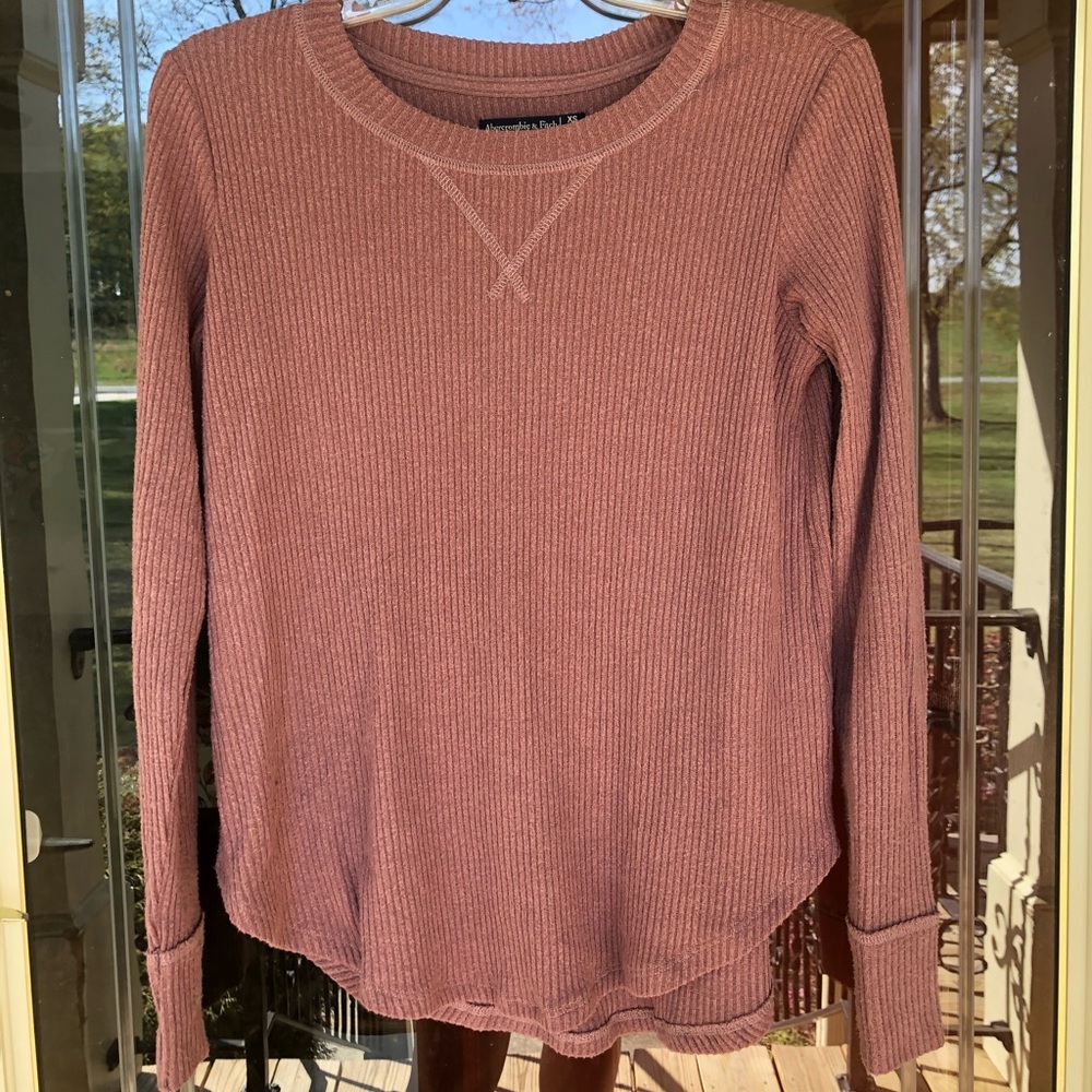 thin pink sweater!!
